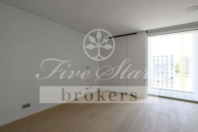 Apartamento T4 para Venda em Avenidas Novas