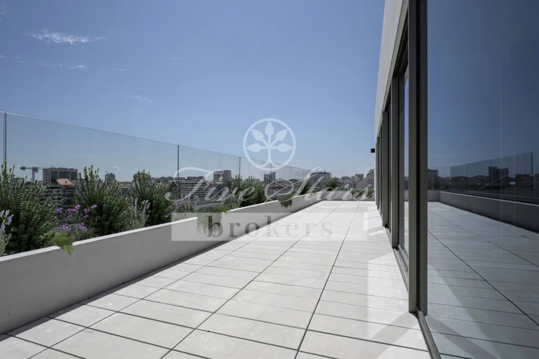 Moradia T4 para Venda em Avenidas Novas Foto 5