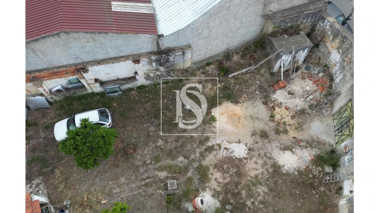 Terreno para Venda em Vale de Santarem Foto 5