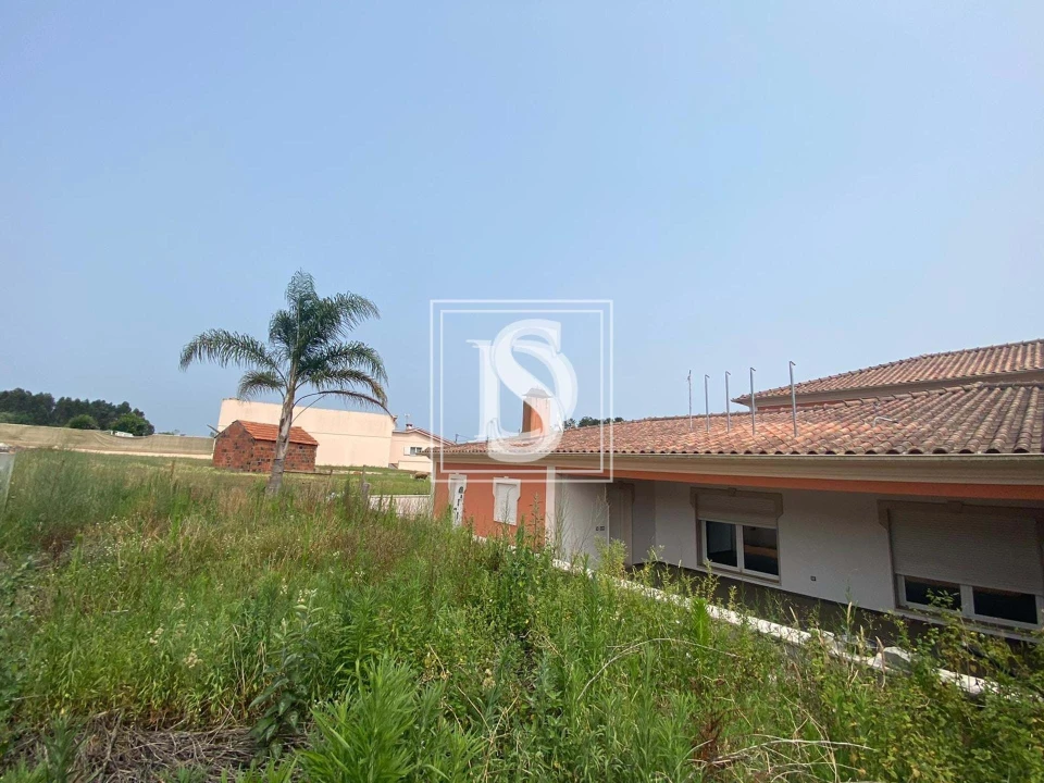 Moradia T7 para Venda em Bidoeira de Cima Foto 15