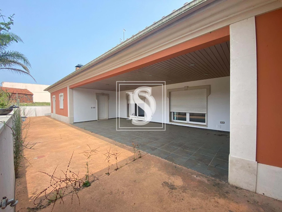 Moradia T7 para Venda em Bidoeira de Cima Foto 1