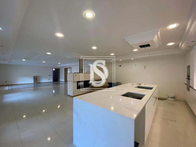 Moradia T7 para Venda em Bidoeira de Cima Foto 18