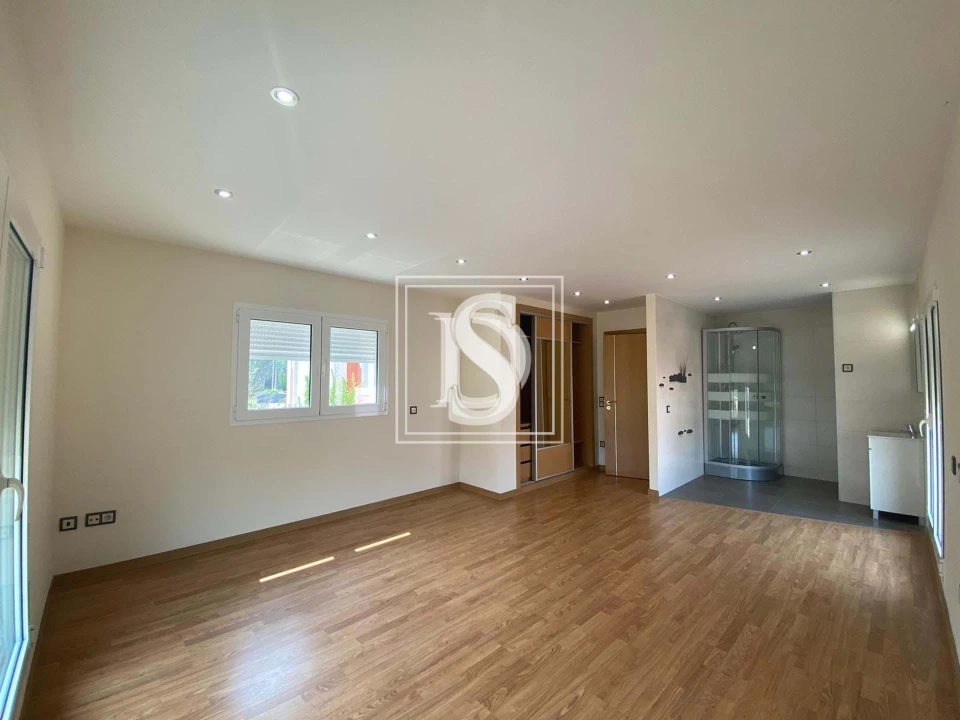 Moradia T7 para Venda em Bidoeira de Cima Foto 5