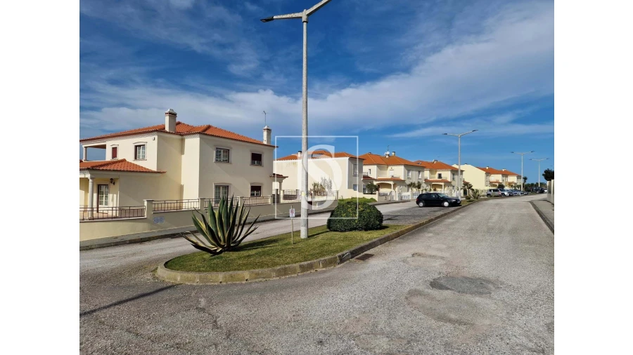 Terreno para Venda em Ferrel Foto 1