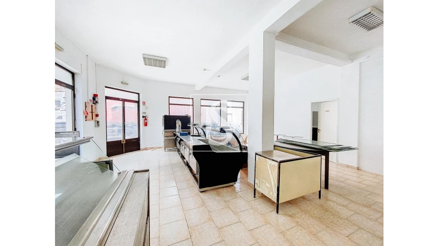 Negócio para Venda em Almeirim Foto 11