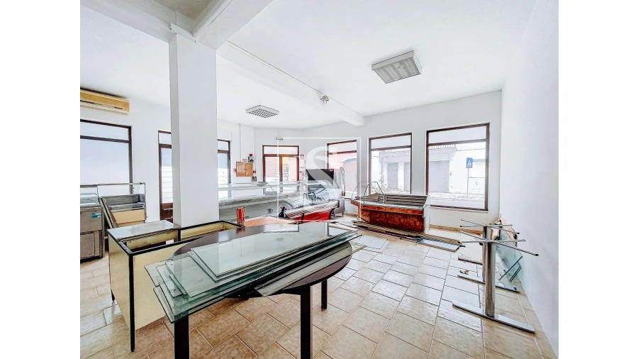 Negócio para Venda em Almeirim Foto 10