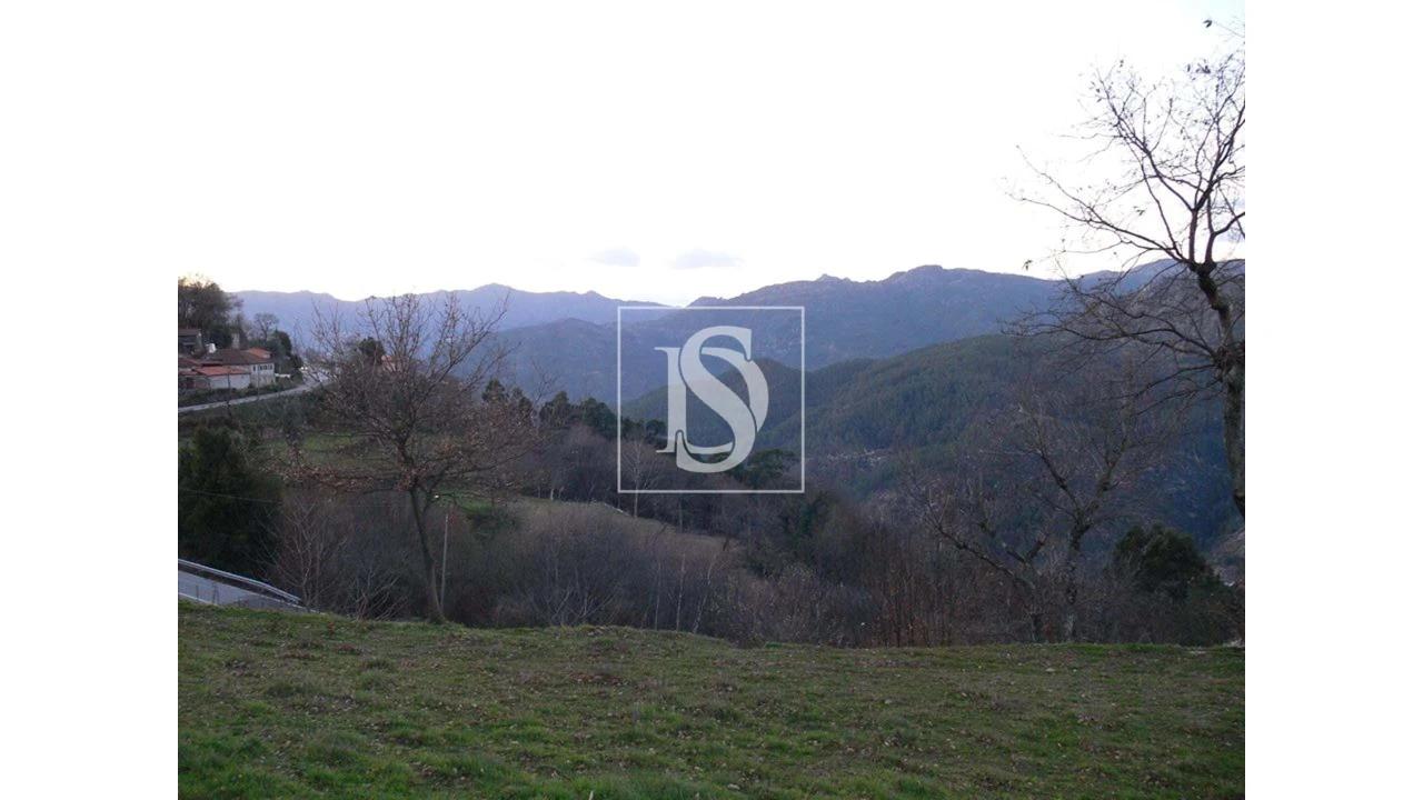 Terreno para Venda em Ventosa e Cova Foto 7