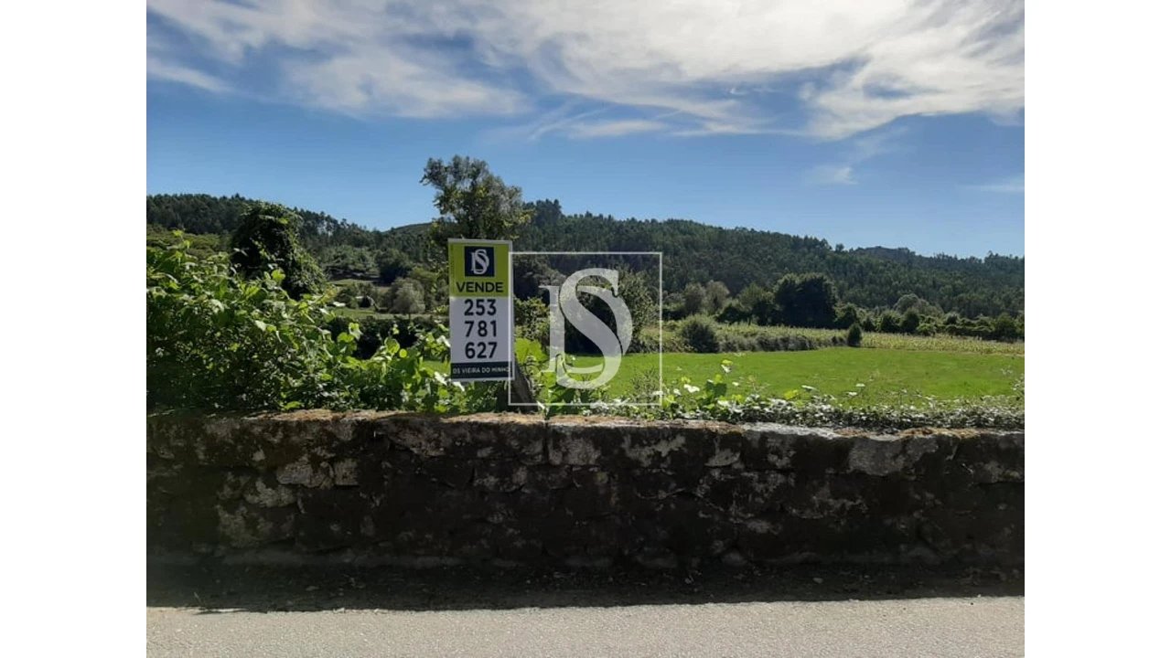 Terreno para Venda em Anissó e Soutelo Foto 6