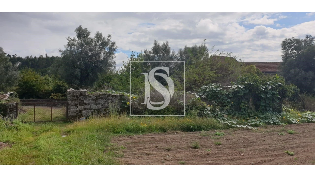 Moradia T3 para Venda em Pinheiro Foto 11