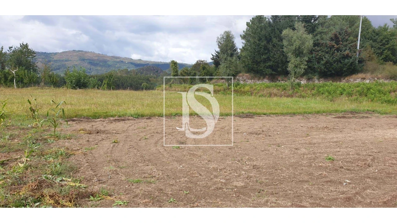 Moradia T3 para Venda em Pinheiro Foto 8