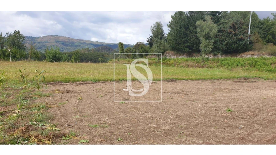 Moradia T3 para Venda em Pinheiro Foto 8