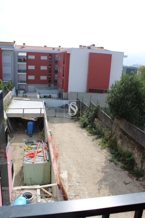 Apartamento T3 para Venda em Braga (Maximinos, Sé e Cividade)