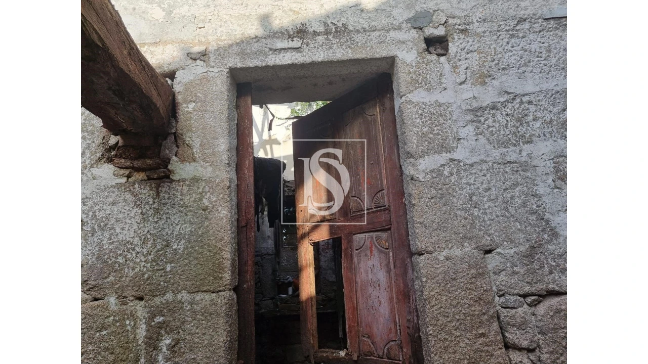 Moradia T5 para Venda em Ruivães e Campos Foto 12