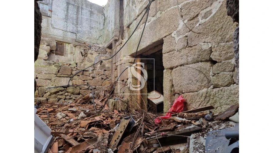 Moradia T5 para Venda em Ruivães e Campos Foto 17