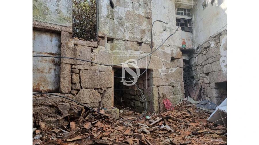 Moradia T5 para Venda em Ruivães e Campos Foto 9