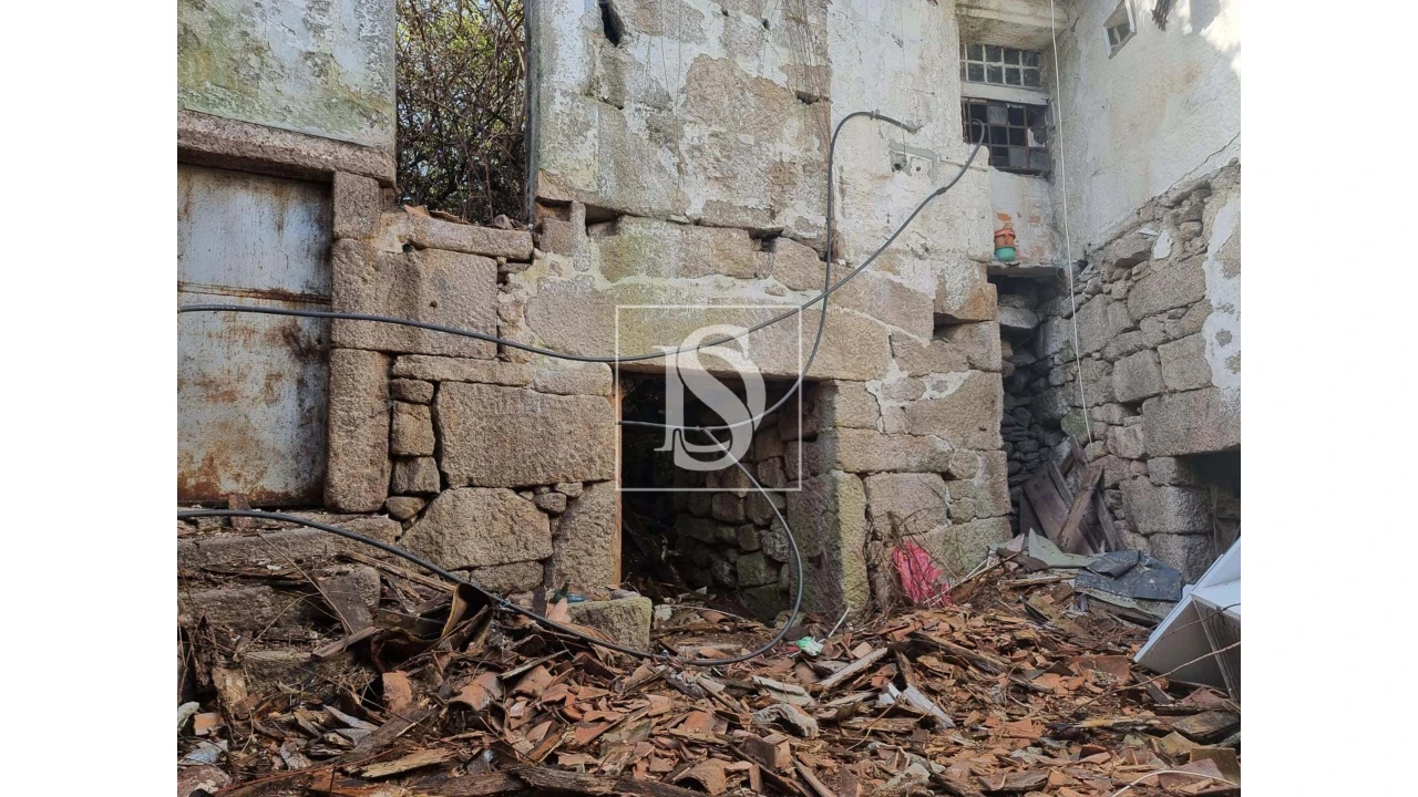 Moradia T5 para Venda em Ruivães e Campos Foto 9