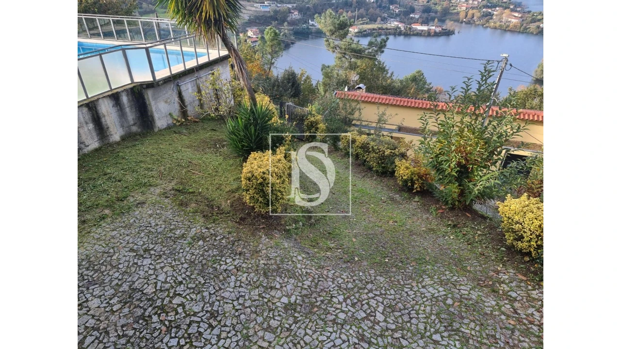 Moradia T3 para Venda em Ventosa e Cova Foto 5