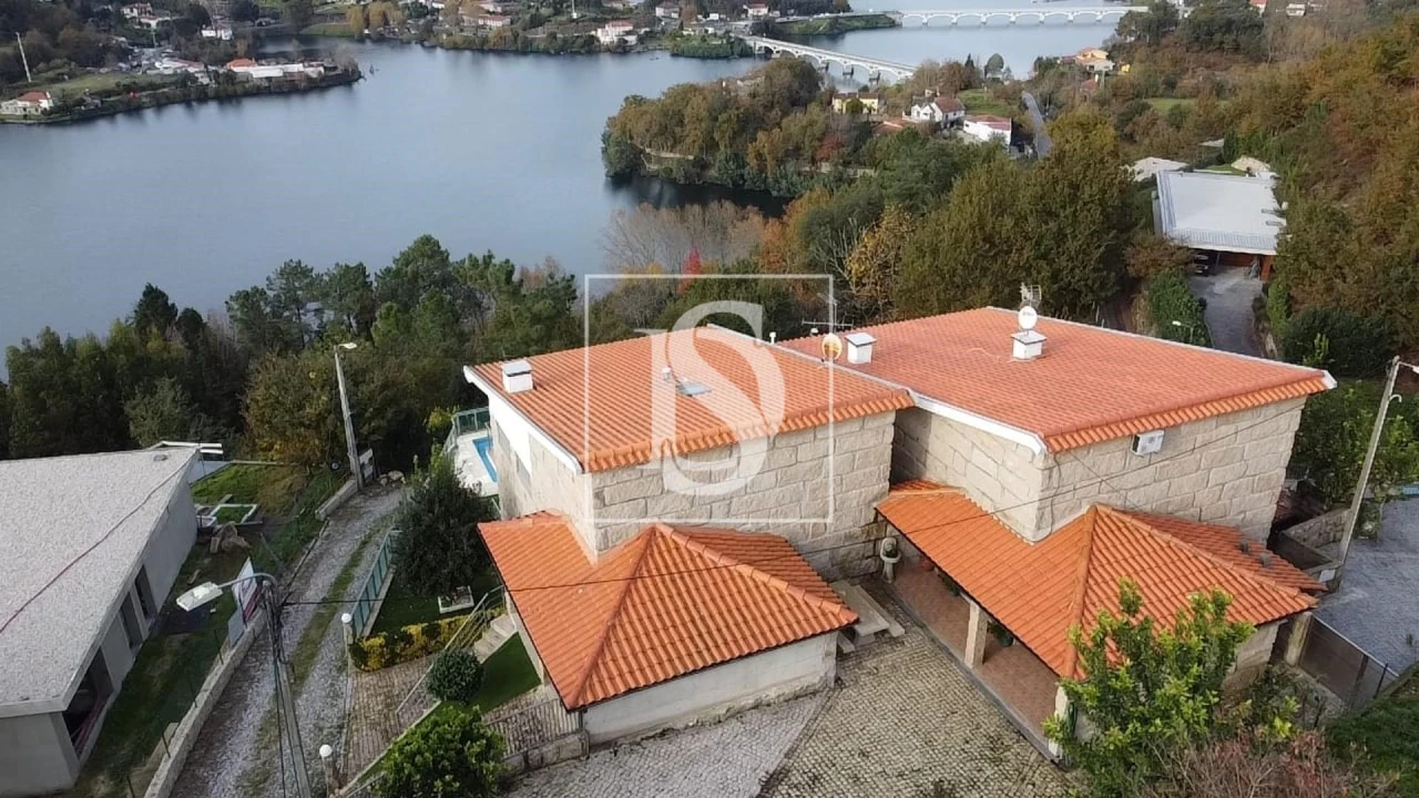 Moradia T3 para Venda em Ventosa e Cova Foto 29