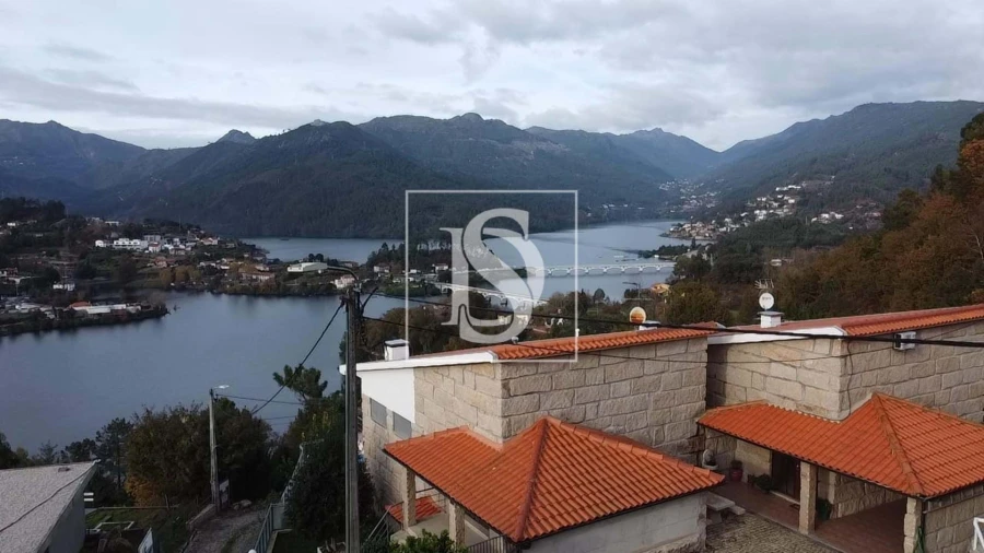 Moradia T3 para Venda em Ventosa e Cova Foto 9