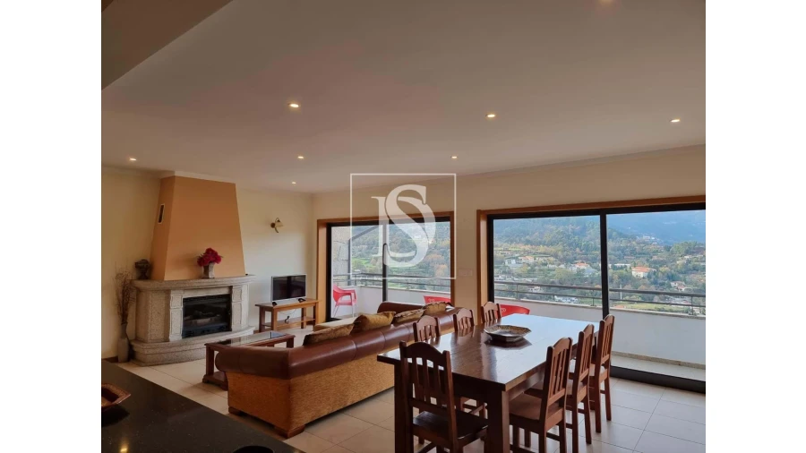 Moradia T3 para Venda em Ventosa e Cova Foto 22