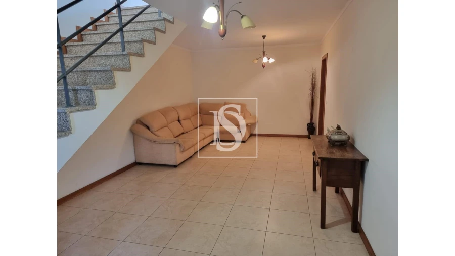 Moradia T3 para Venda em Ventosa e Cova Foto 17