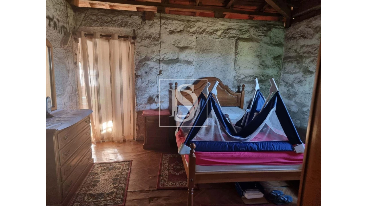 Moradia T3 para Venda em Rossas Foto 23