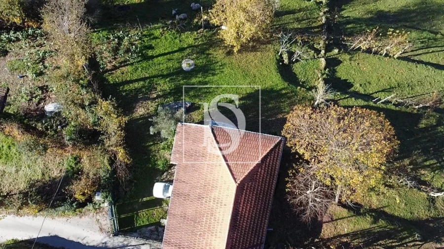 Moradia T3 para Venda em Rossas Foto 5