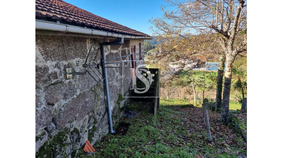 Moradia T3 para Venda em Rossas Foto 16