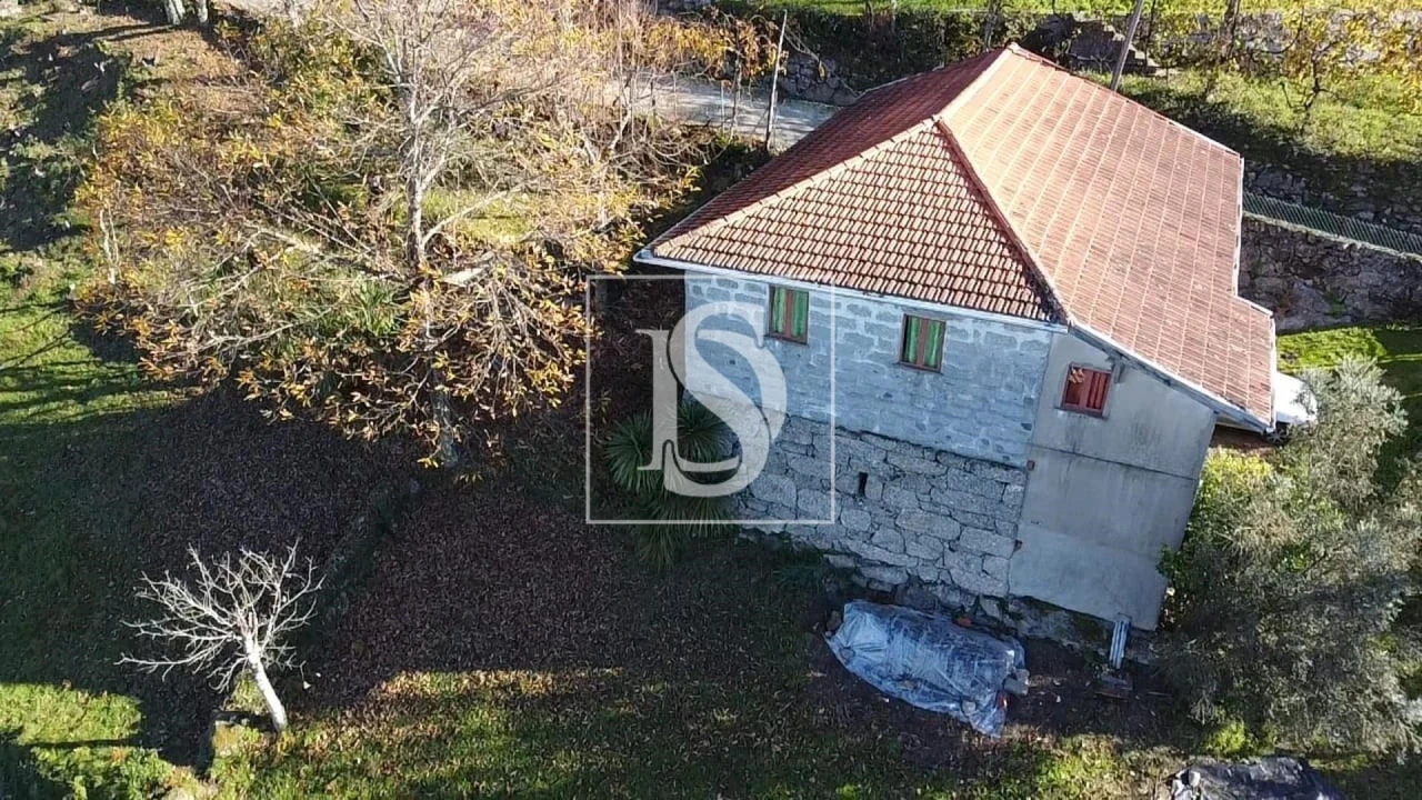 Moradia T3 para Venda em Rossas Foto 12