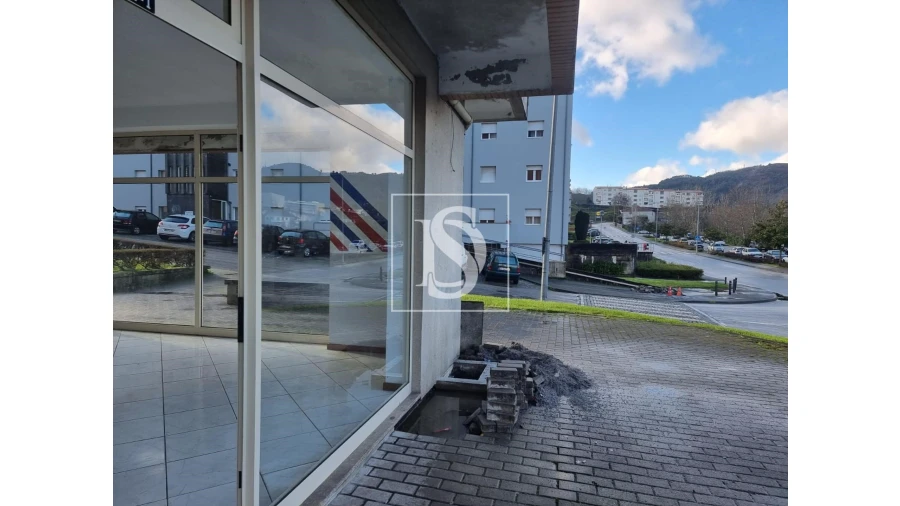 Negócio para Venda em Vieira do Minho Foto 4