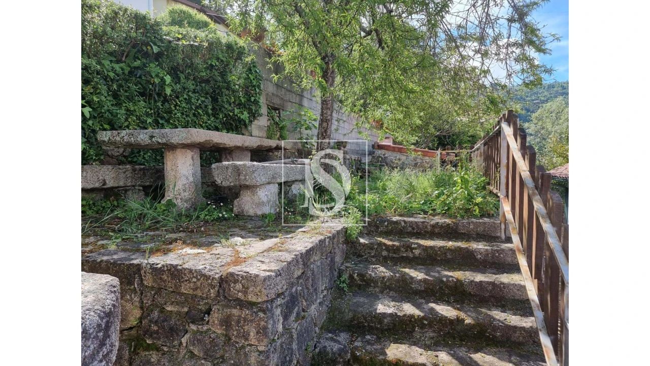 Moradia T3 para Venda em Ferral Foto 14