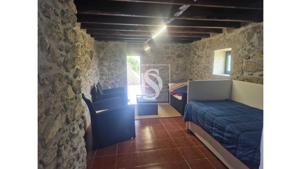 Moradia T3 para Venda em Ferral Foto 24