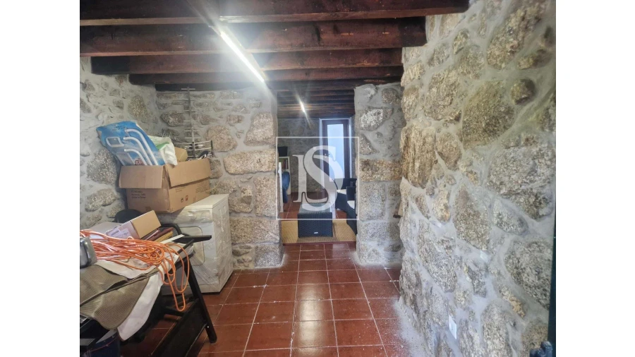 Moradia T3 para Venda em Ferral Foto 25