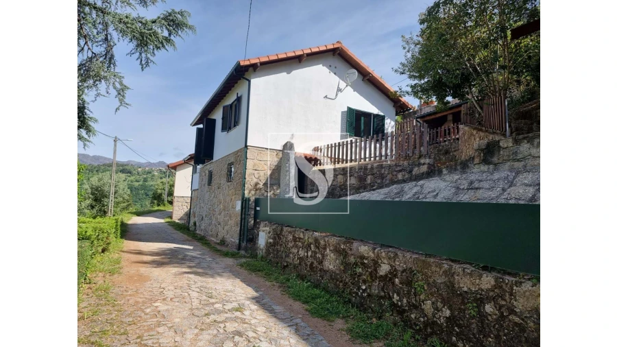 Moradia T3 para Venda em Ferral Foto 7