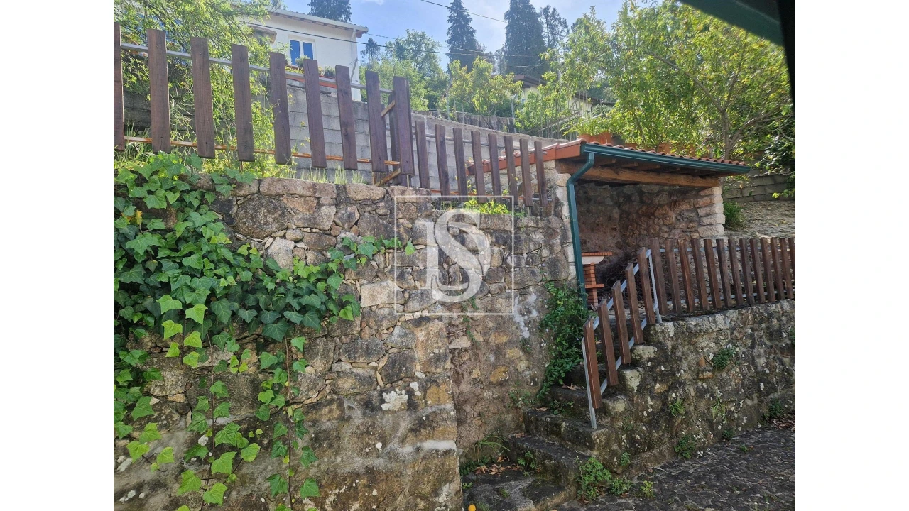 Moradia T3 para Venda em Ferral Foto 10