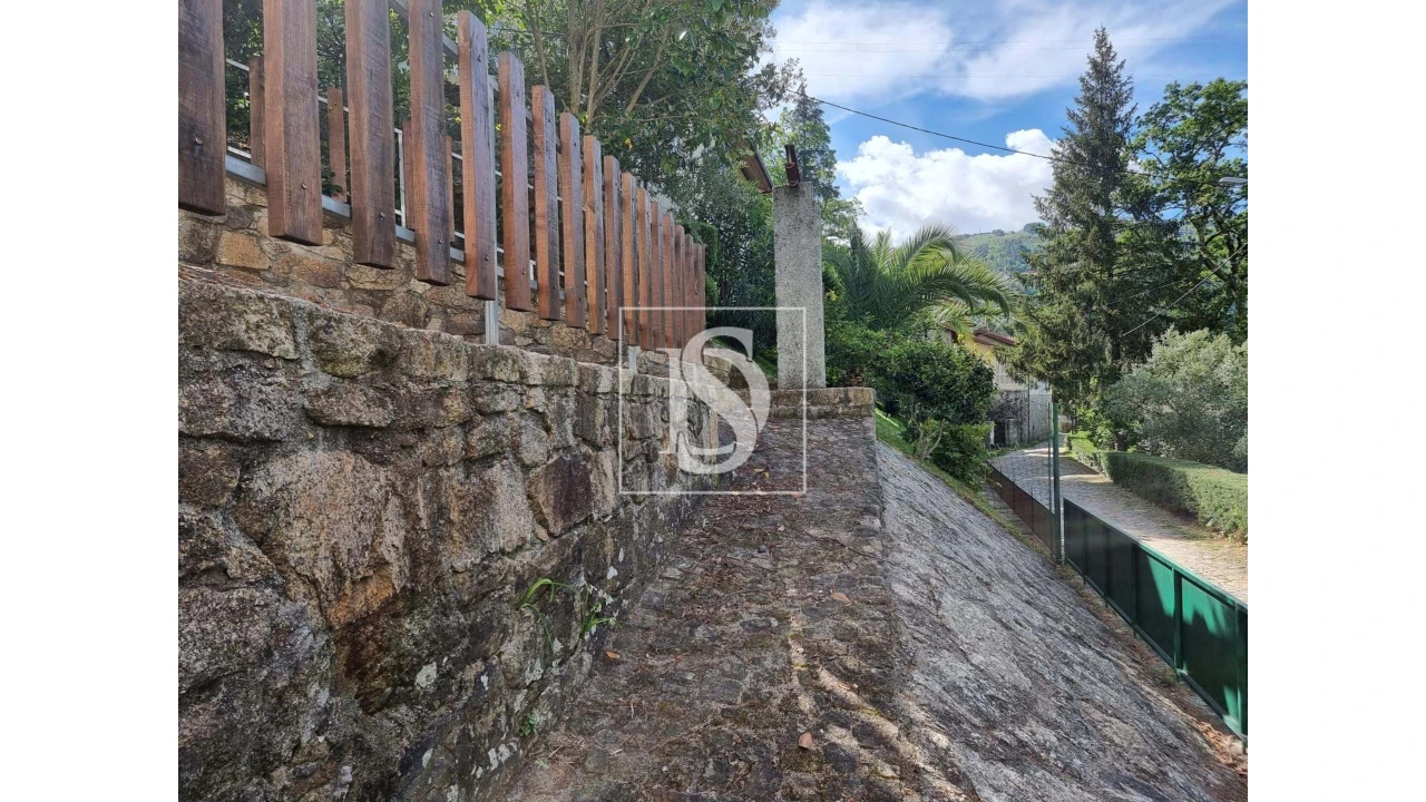 Moradia T3 para Venda em Ferral Foto 12