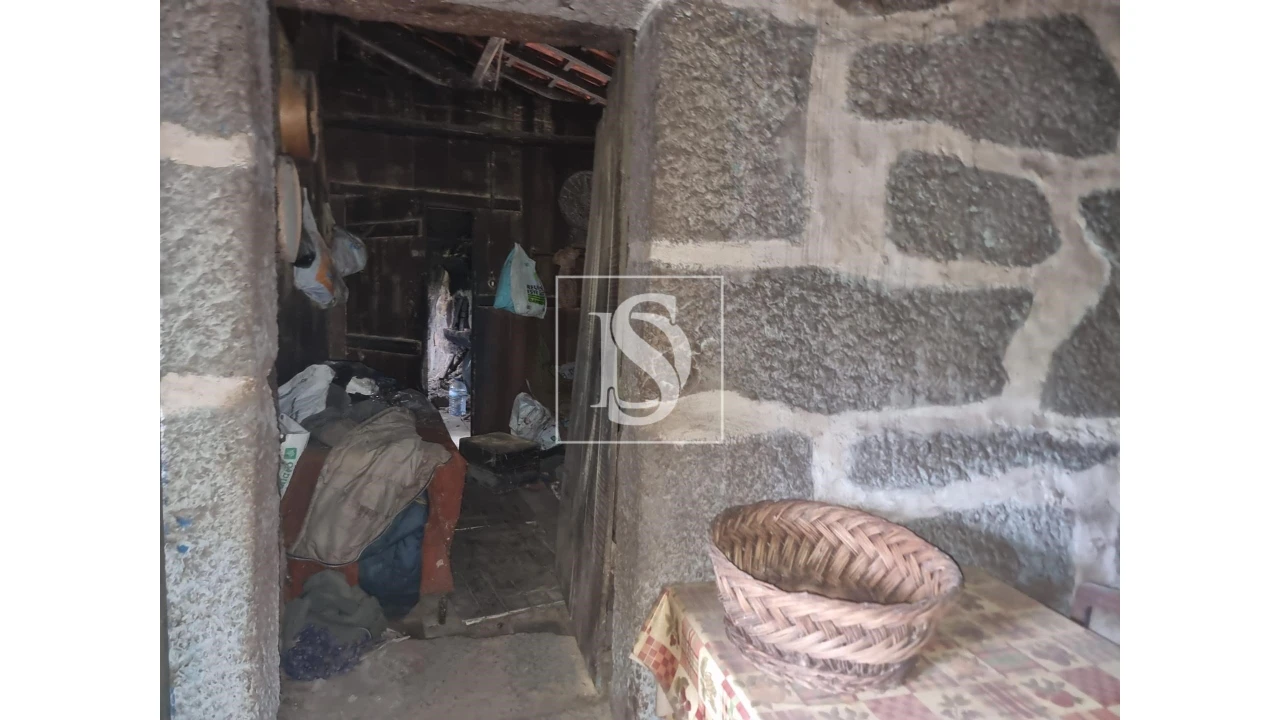 Moradia T2 para Venda em Ventosa e Cova Foto 7