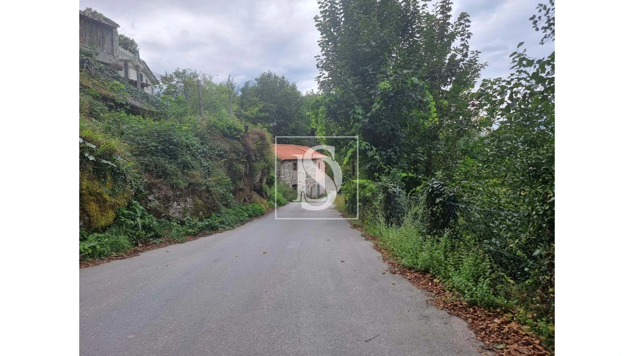 Moradia T2 para Venda em Ventosa e Cova Foto 12