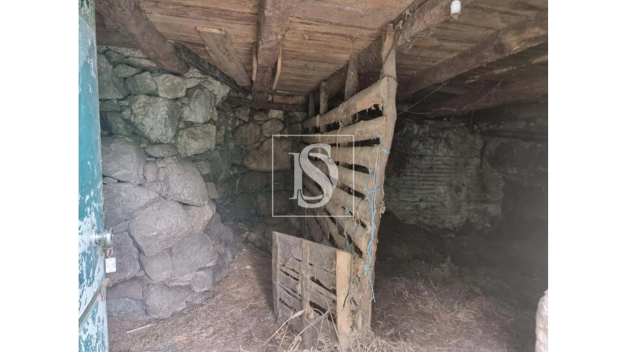 Moradia T2 para Venda em Ventosa e Cova Foto 6