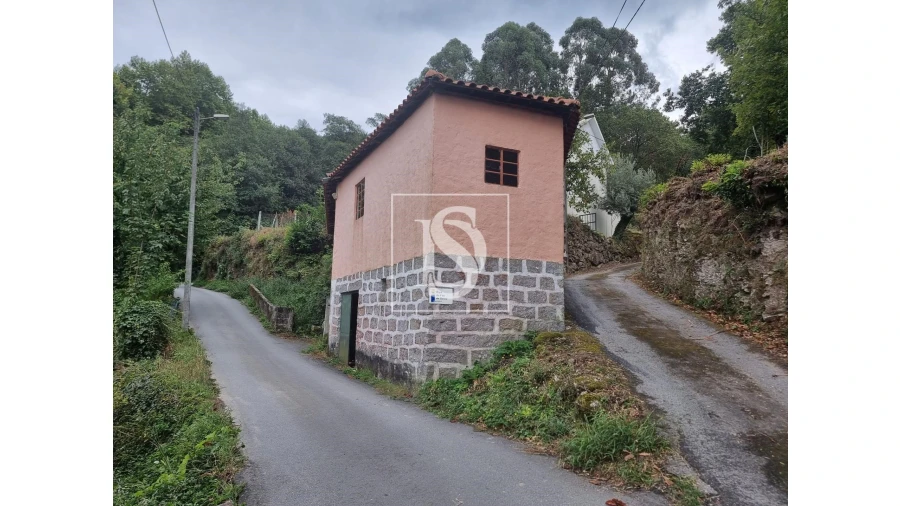 Moradia T2 para Venda em Ventosa e Cova Foto 2