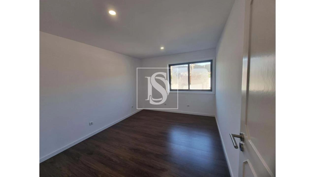 Apartamento T3 para Venda em Vieira do Minho Foto 13