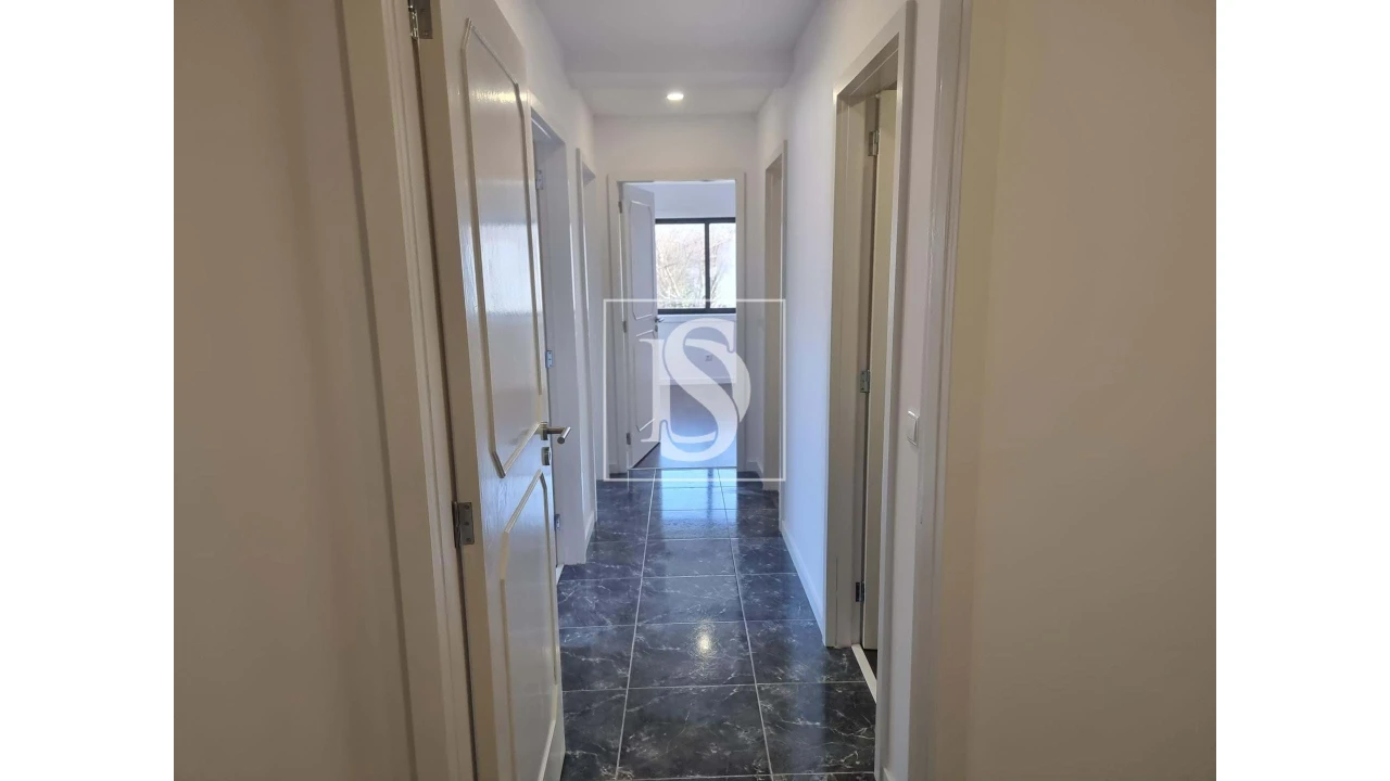 Apartamento T3 para Venda em Vieira do Minho Foto 4