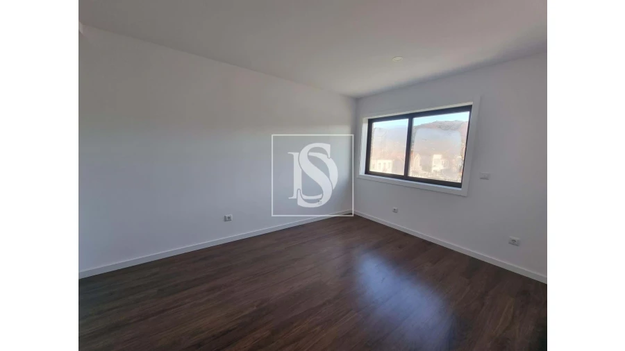 Apartamento T3 para Venda em Vieira do Minho Foto 16