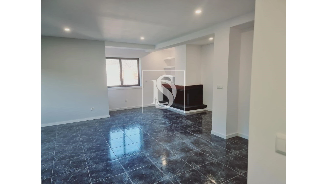 Apartamento T3 para Venda em Vieira do Minho Foto 2