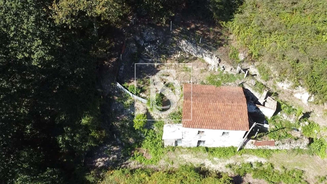 Moradia T2 para Venda em Cantelães Foto 6