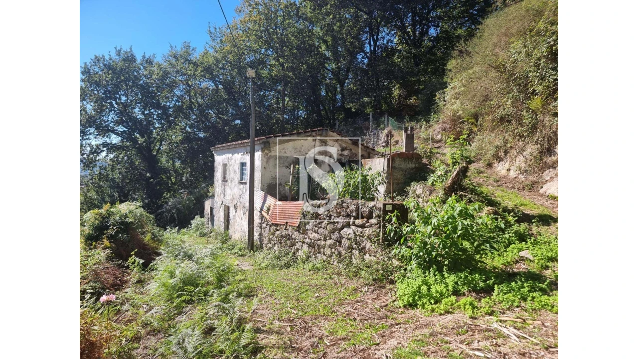 Moradia T2 para Venda em Cantelães Foto 2