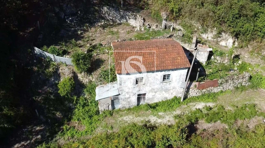 Moradia T2 para Venda em Cantelães Foto 12