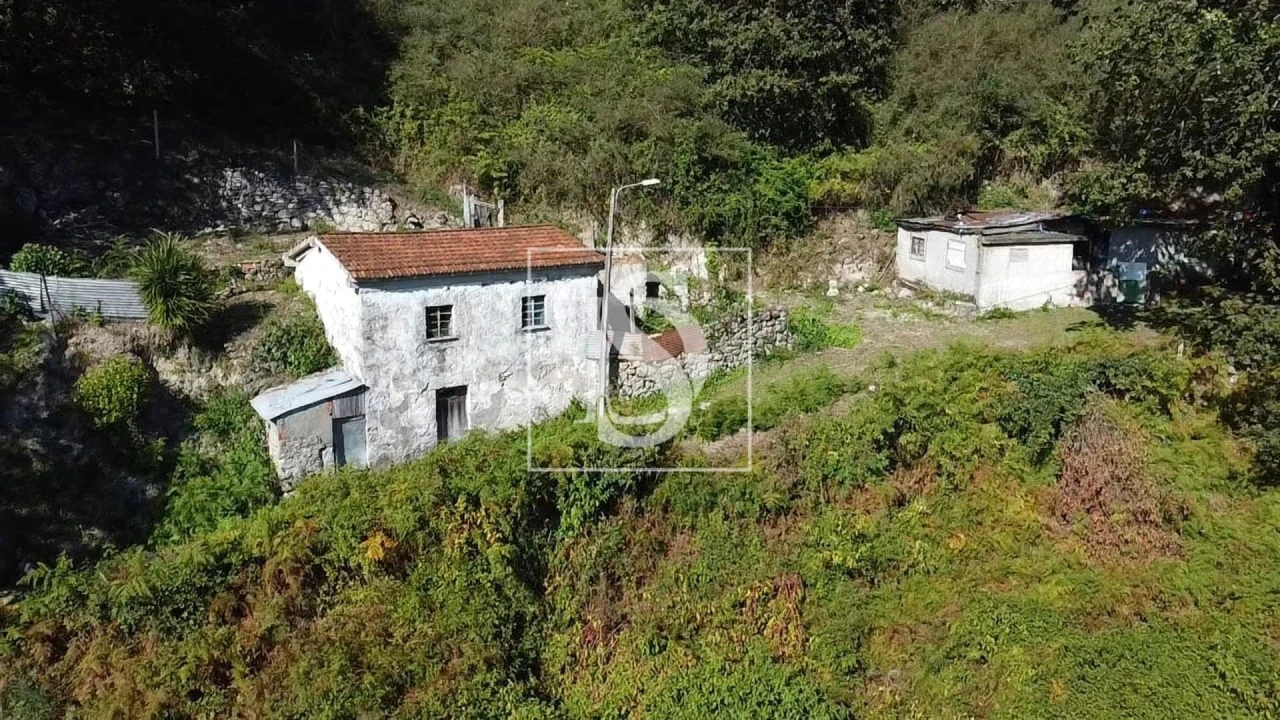 Moradia T2 para Venda em Cantelães Foto 25