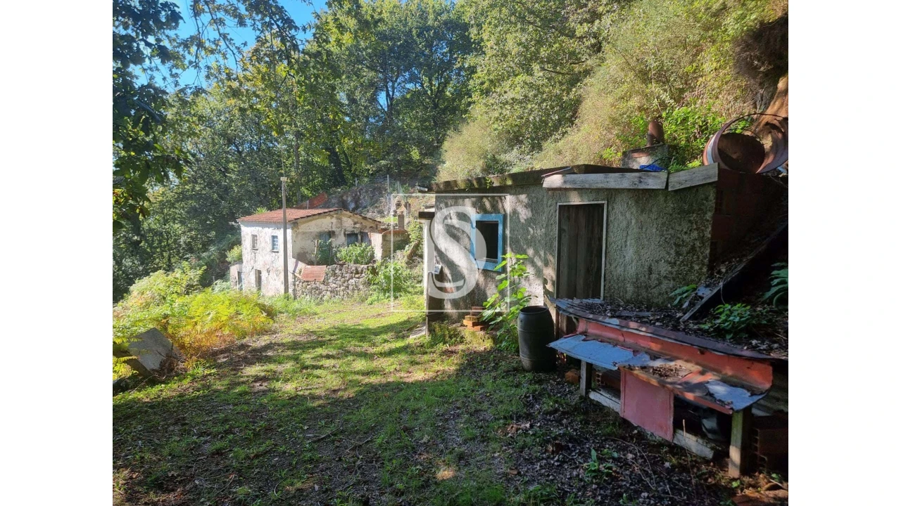 Moradia T2 para Venda em Cantelães Foto 24