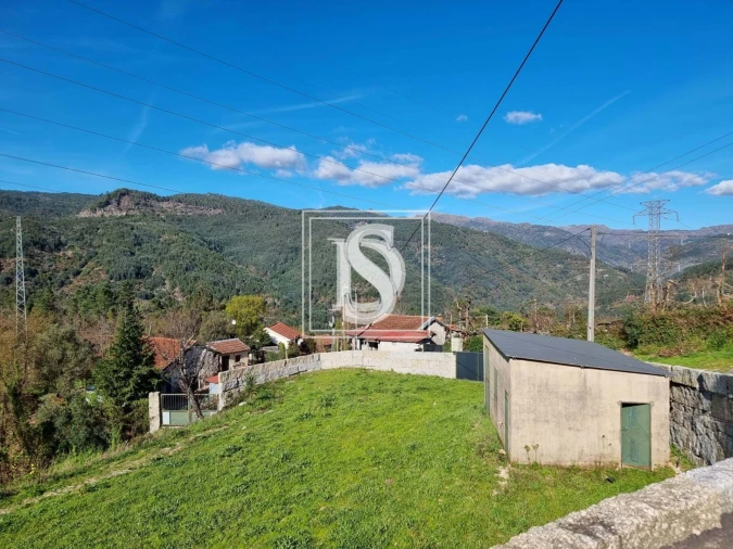 Terreno para Venda em Santa Clara de Louredo Foto 15